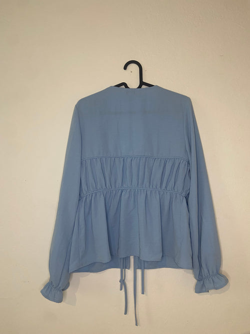Aware Blus