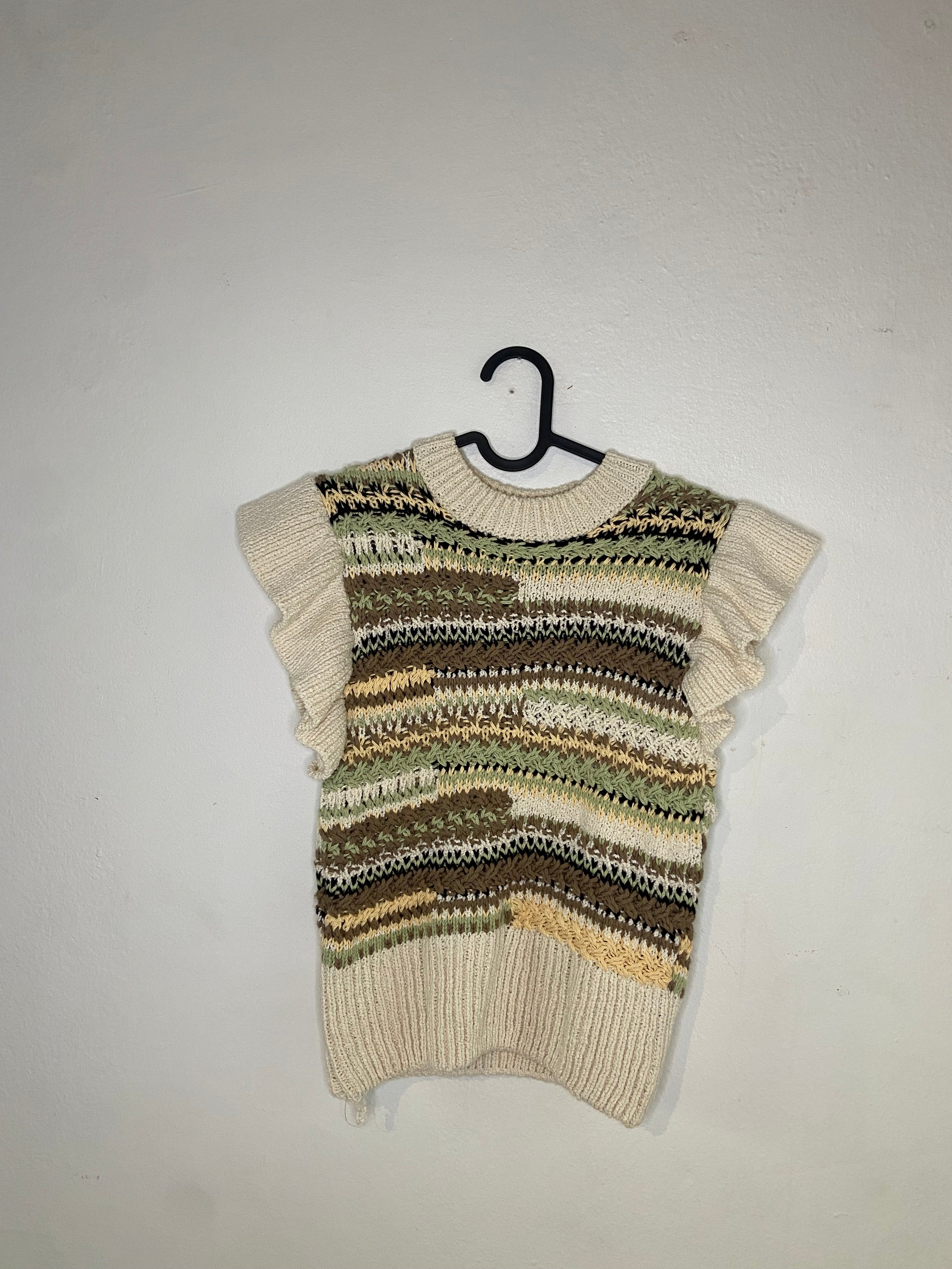 Zara Stickad Väst med Volangkant i Jordtoner