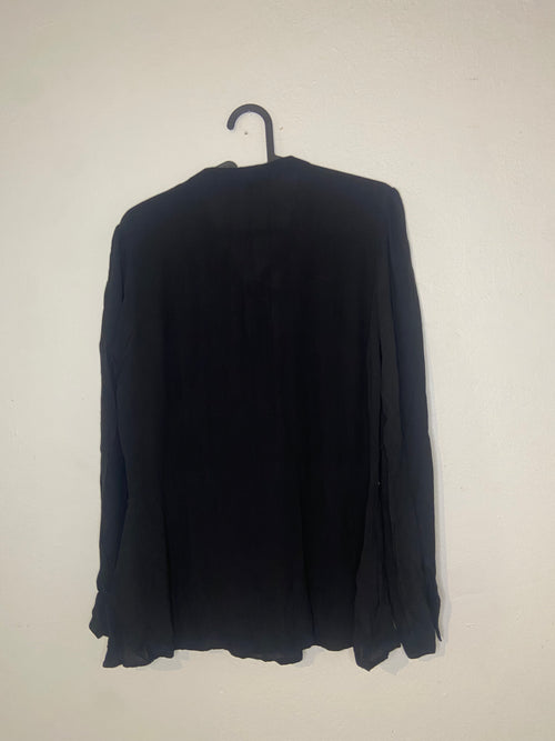 Alice Zouer Svart Blus med Volanger & Knytband