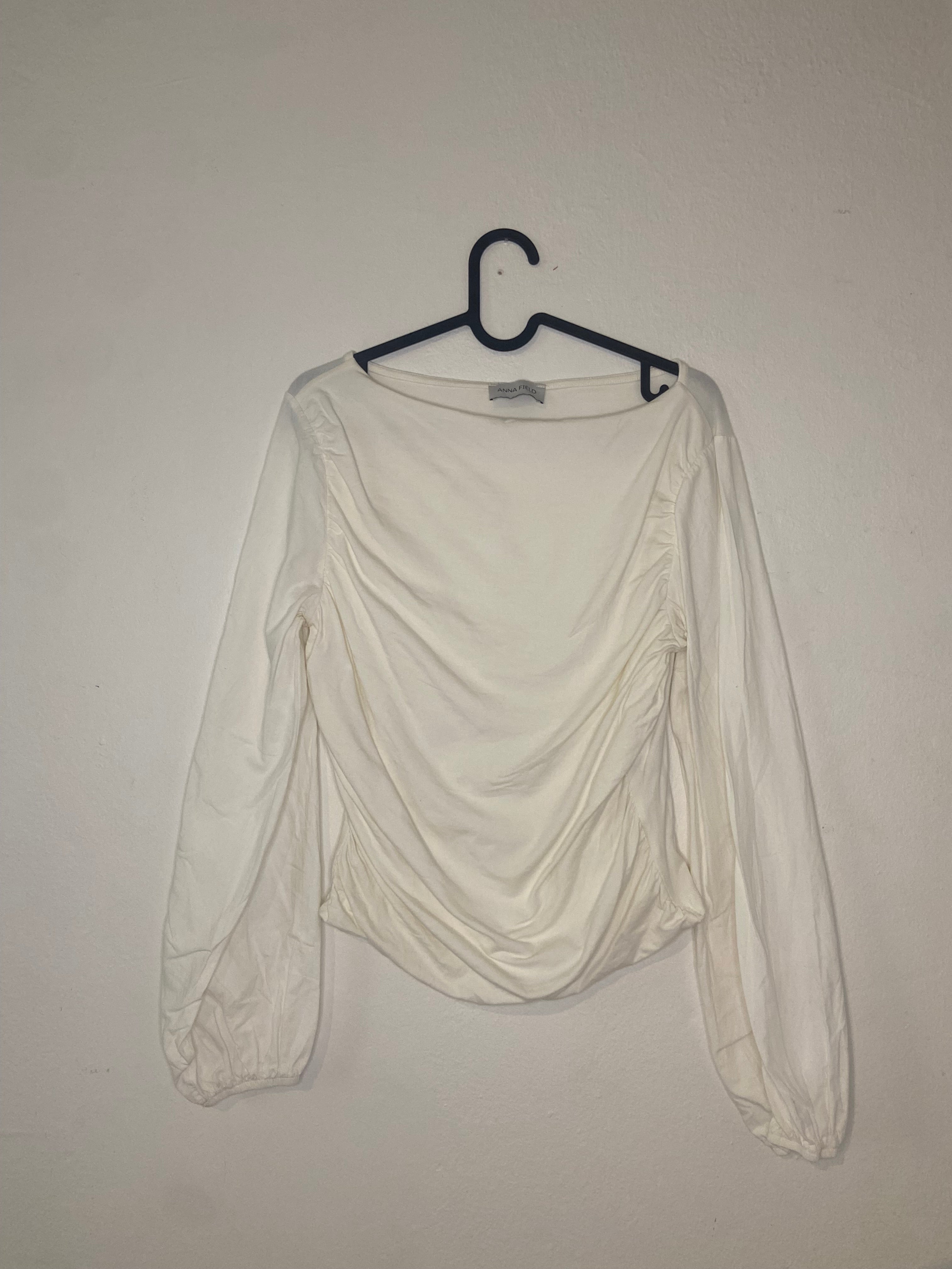 Anna Field Blus